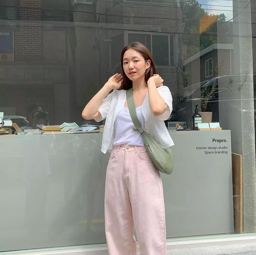 今年流行穿搭亚麻风,今夏流行穿亚麻高级炸了