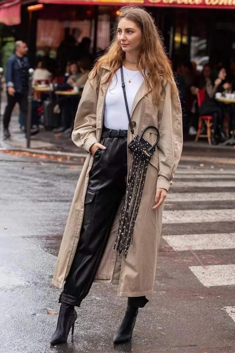 冬季显瘦裤子配靴子,现在还流行打底裤配靴子吗