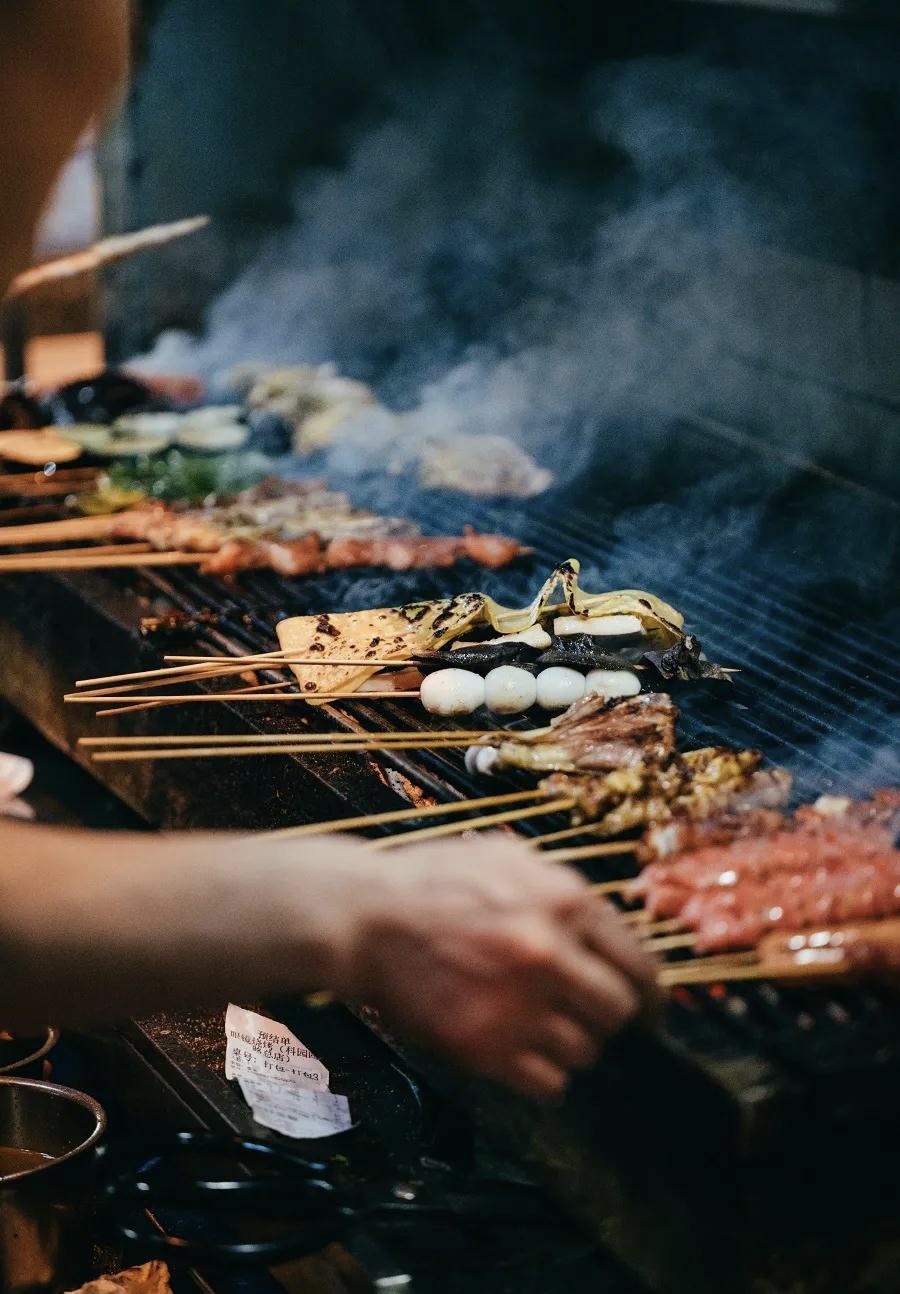 重庆九龙坡小吃一条街夜市,重庆排名第一的美食街