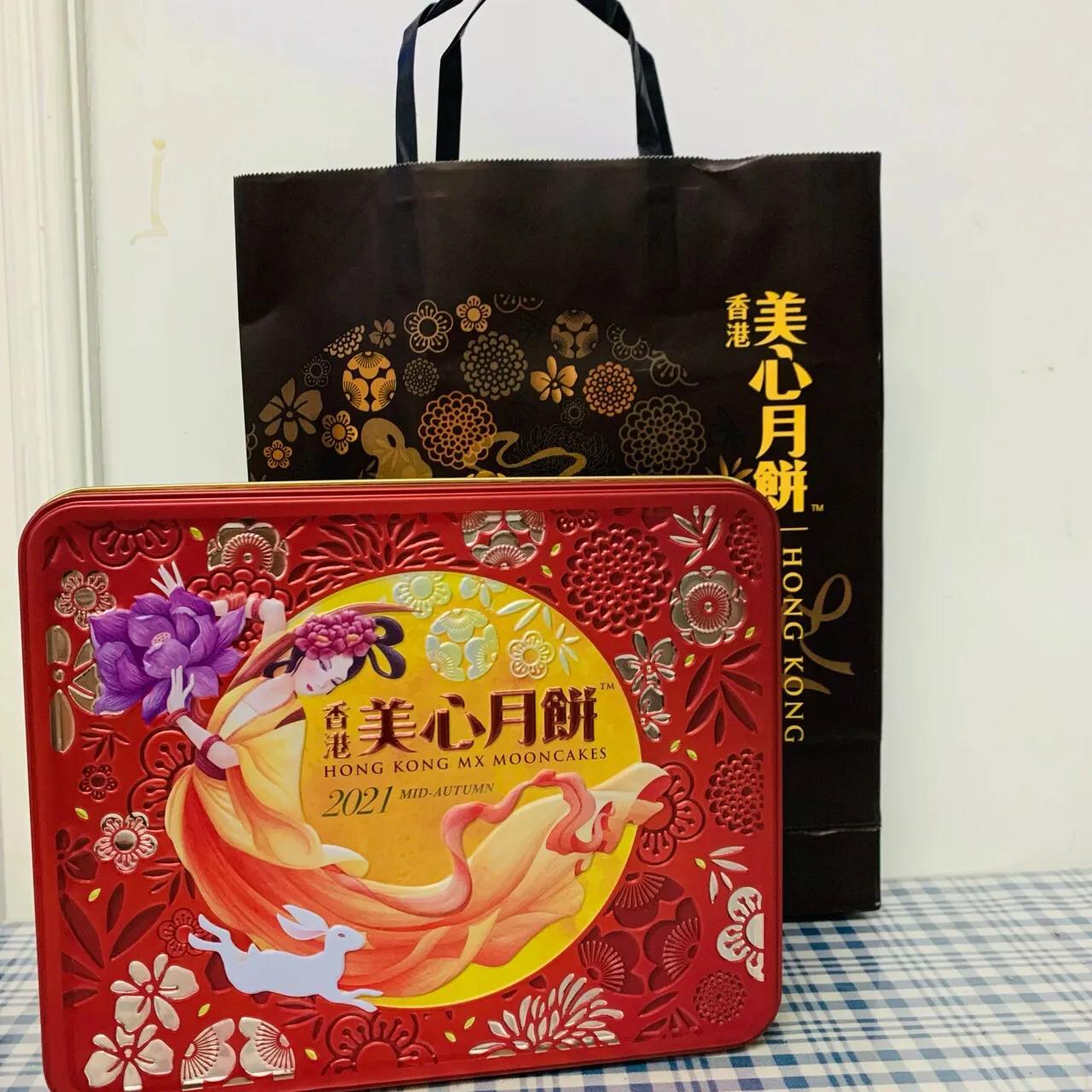 包装很好看的月饼,月饼包装的再好不如老式的好吃