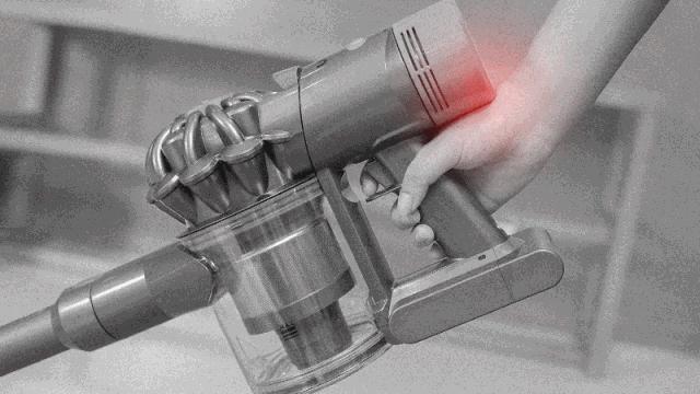 戴森v8和小狗t11吸尘器对比,戴森吸尘器与国产吸尘器吸力对比