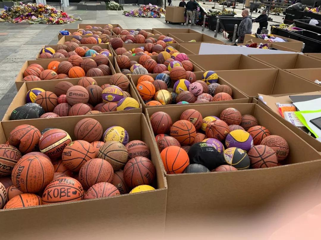 科比离开后的消息各个明星的反应,科比去世后的第一次全明星