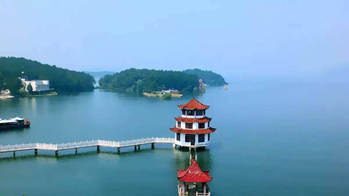 安徽省内旅游景点推荐自驾游,安徽的名胜古迹和旅游景点有哪些