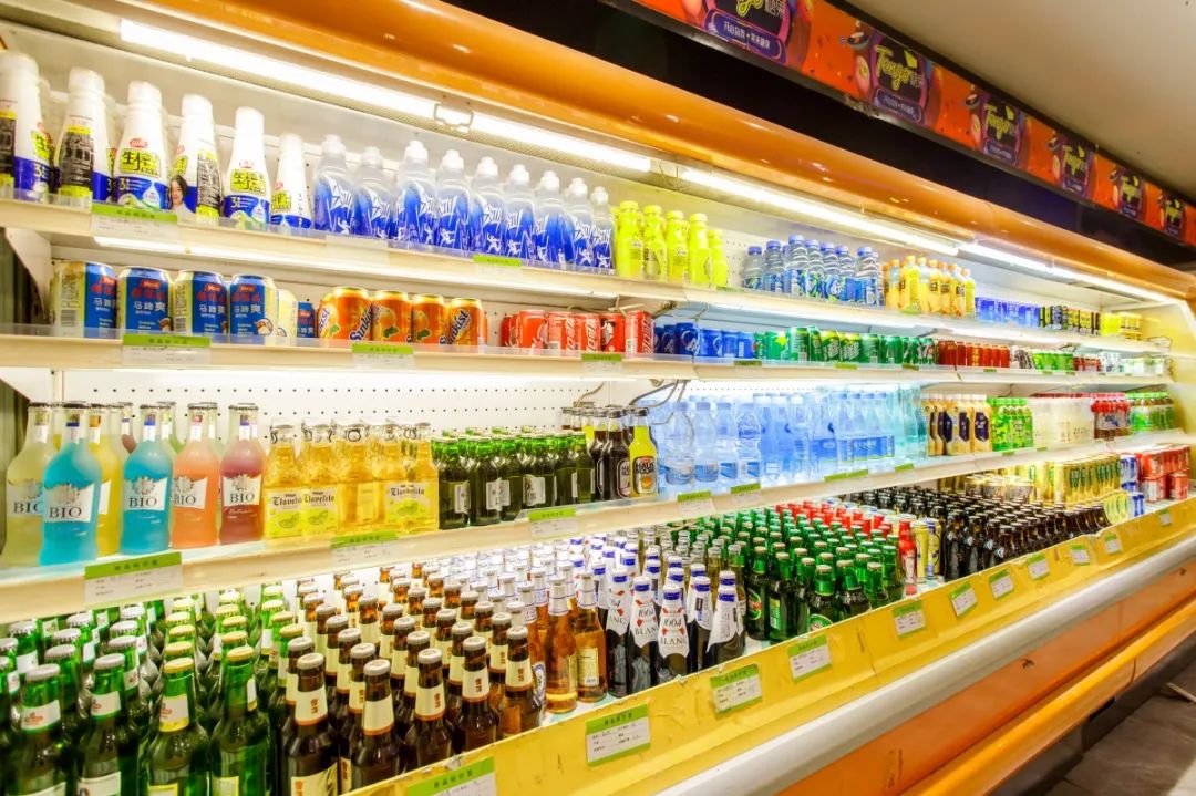 shou家自带食材的火锅店，开在KTV里，人均10+元