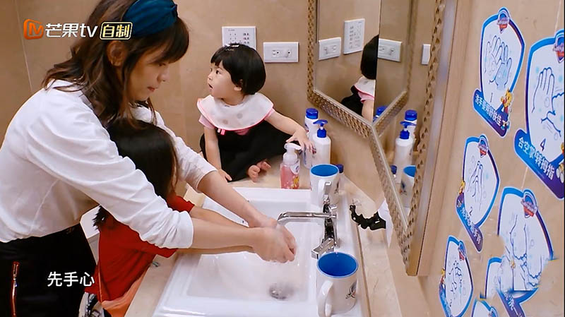 客厅装修效果图贾静雯,贾静雯客厅设计图片