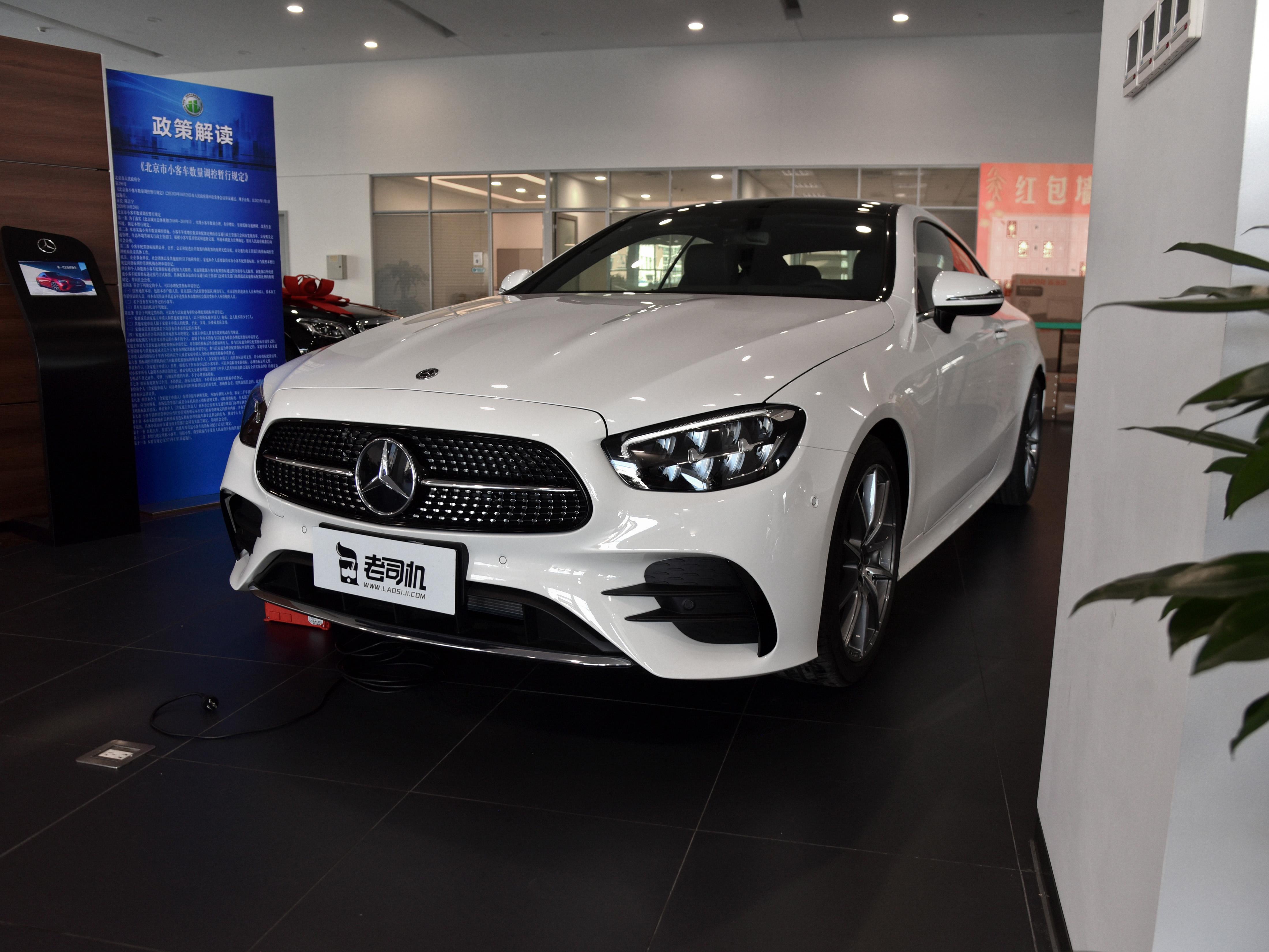 两门奔驰轿跑内饰,轿跑内饰豪华