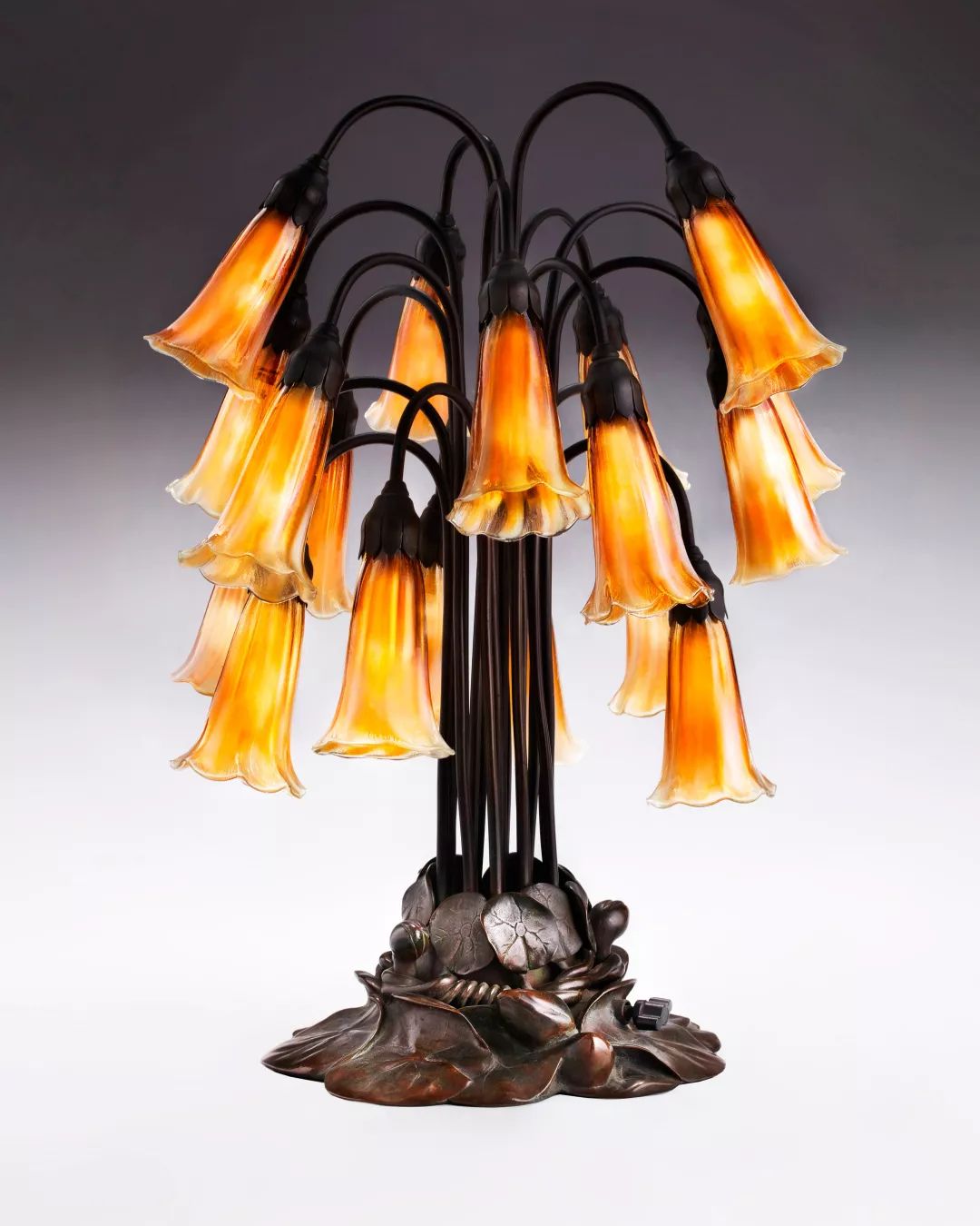 蒂芙尼珠宝背后的故事,蒂芙尼在中国销售额