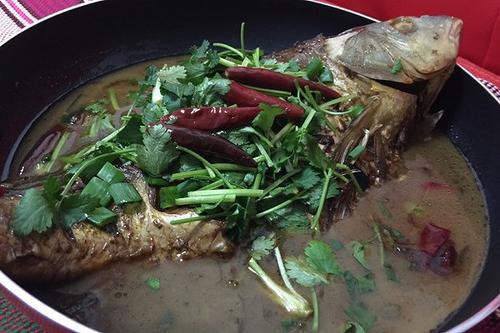 怎样做清炖鱼汤好喝,怎样做清炖鱼豆腐