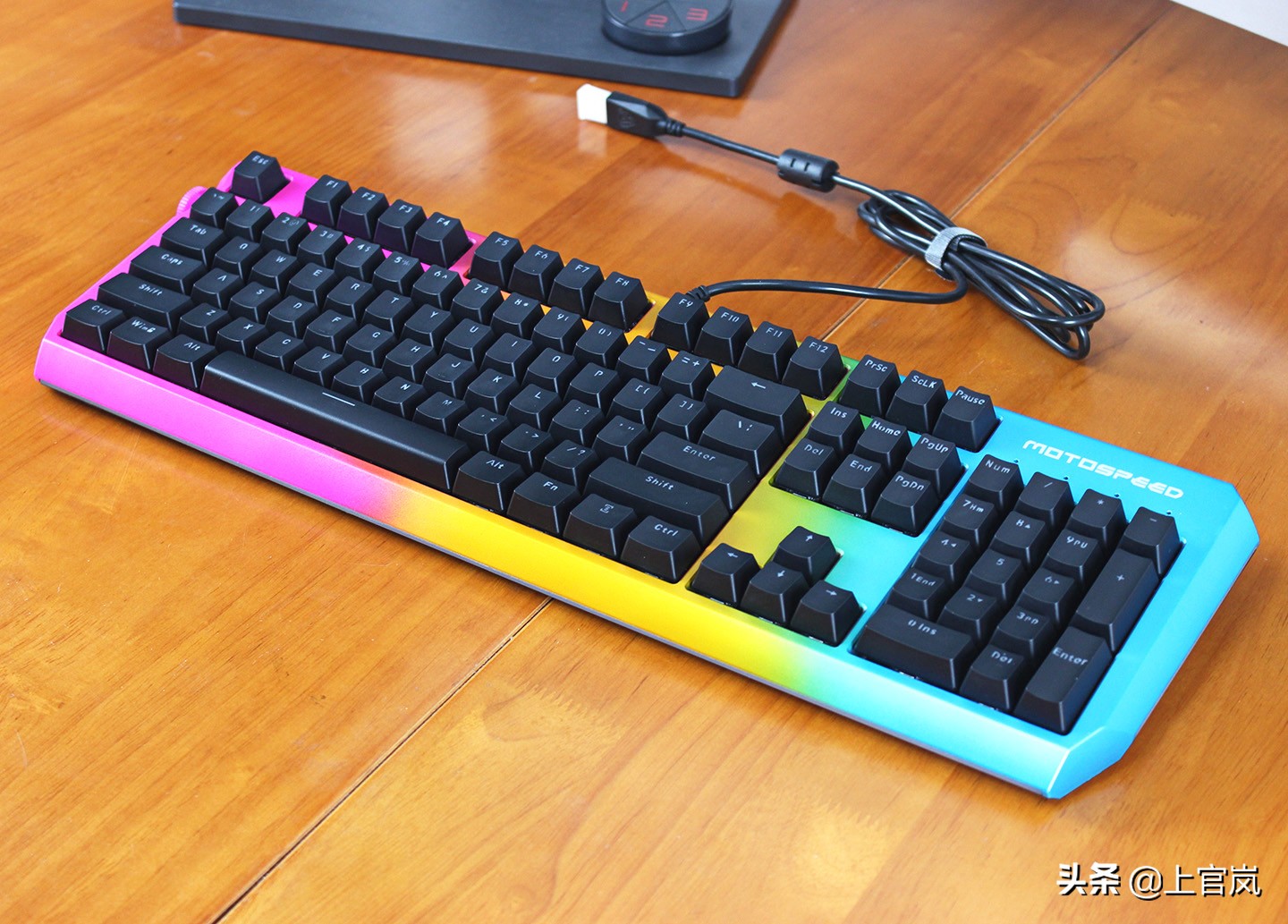 摩豹ck80机械键盘功能介绍,摩豹ck80机械键盘怎么样