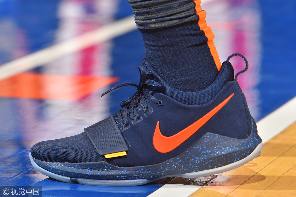 NBA今日球鞋精选:新配色UACurry5来了!库里穿它致敬老爹
