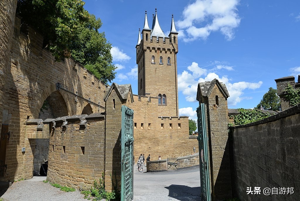 哪里有免费进入参观的古城堡,参观世界上最漂亮的城堡