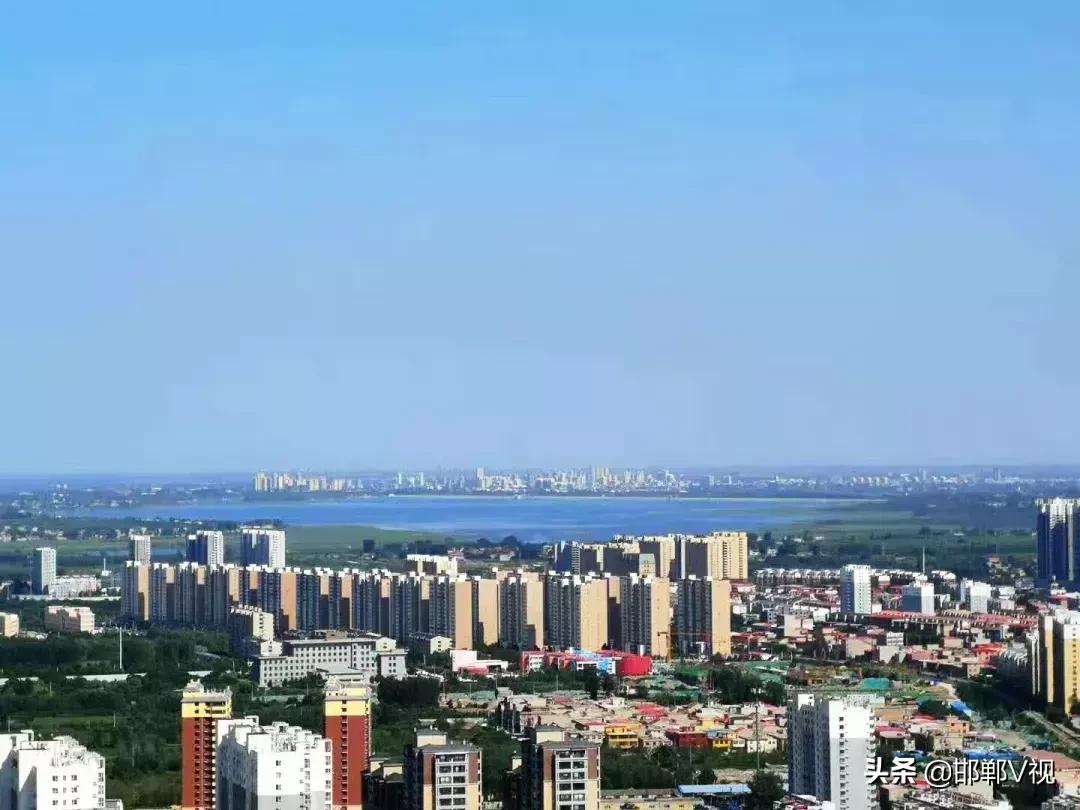 从“脏得出名”到“美得出众”，峰峰是怎样做到的？