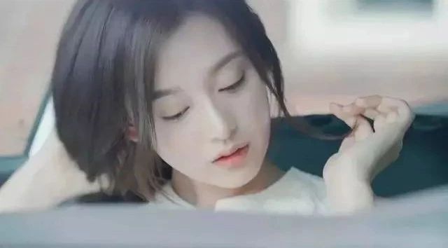 冬天保湿水润的素颜霜推荐,皮肤干燥素颜霜