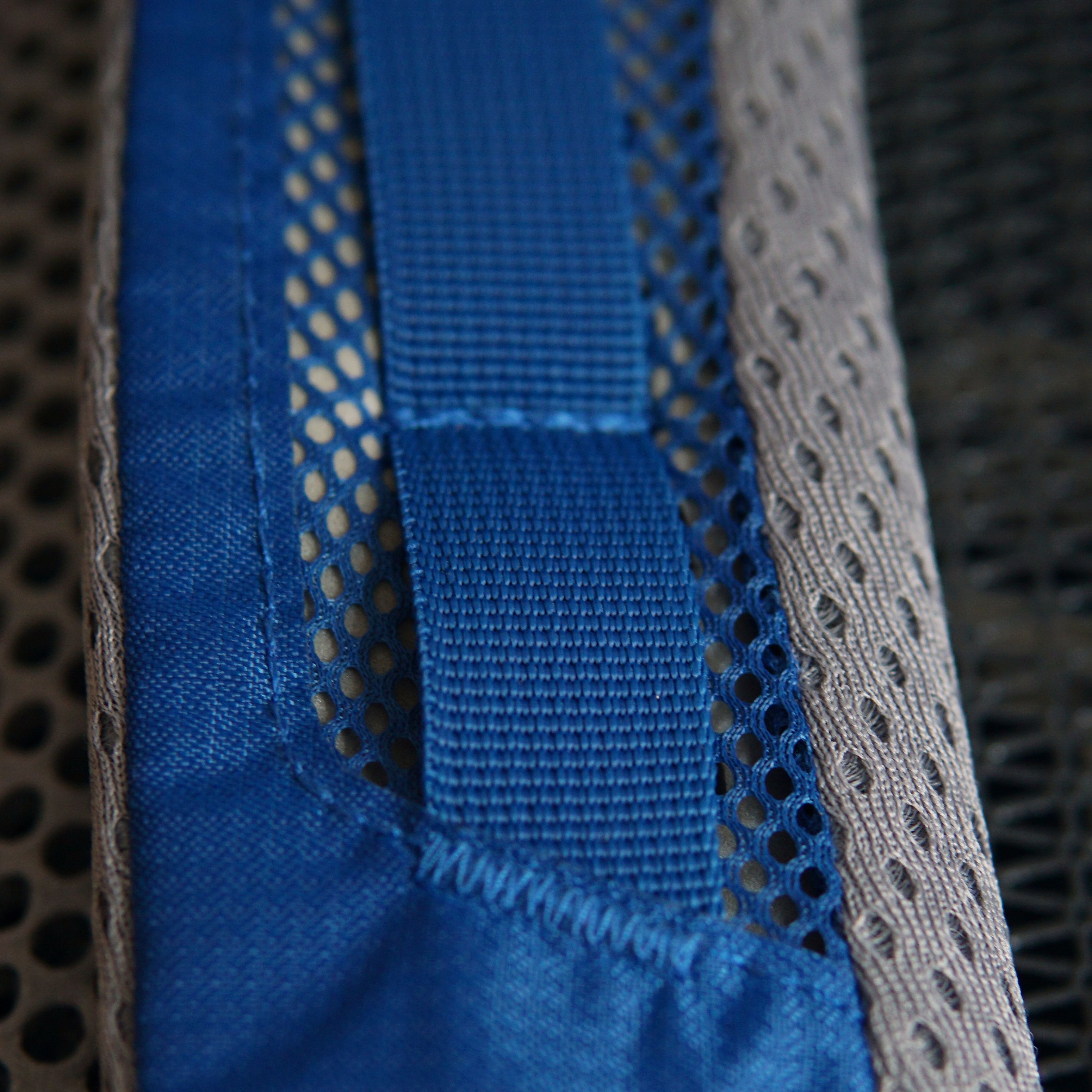 再也不怕背包被汗湿了：多特福特拉26L户外背包评测