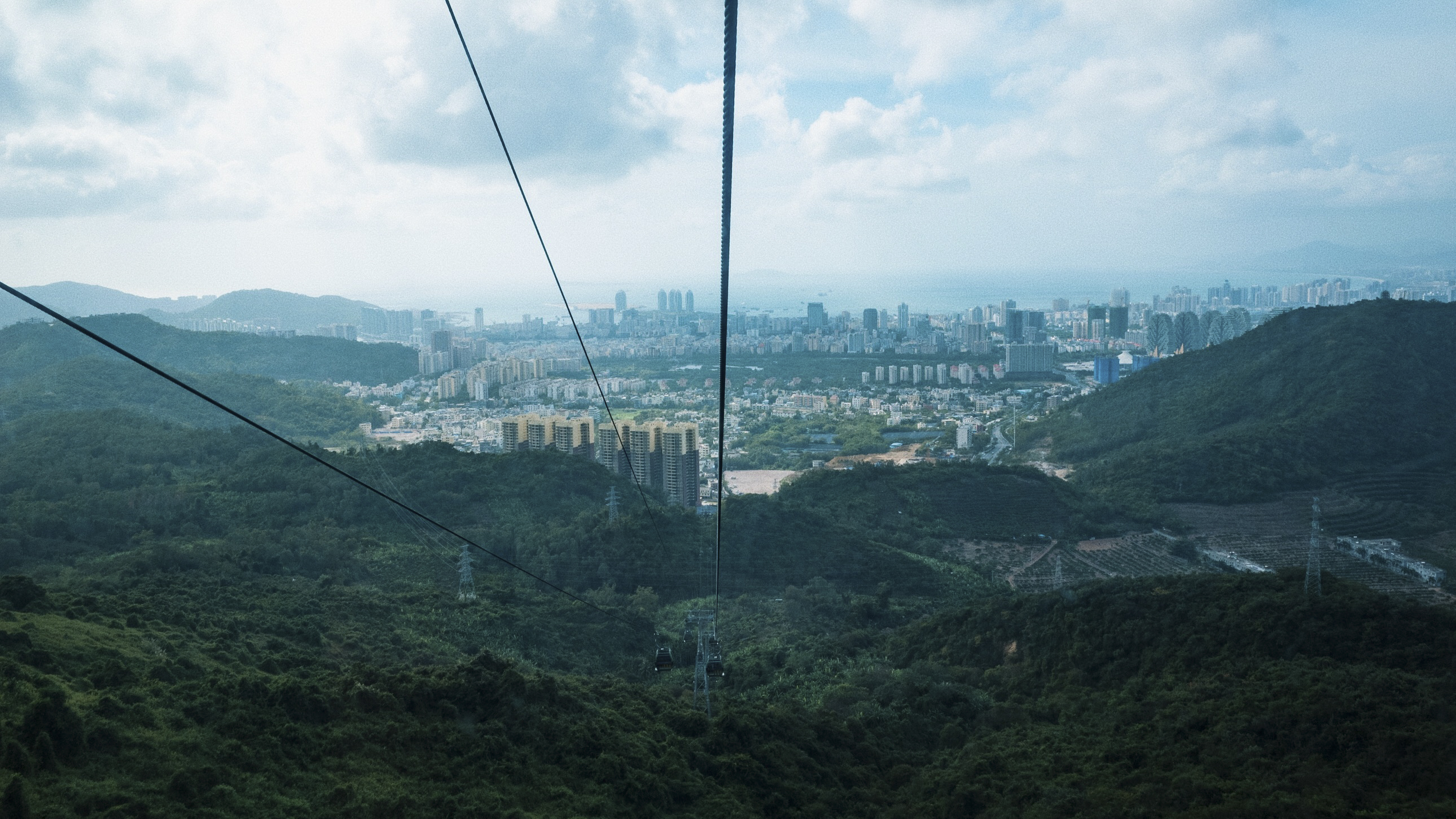 三亚凤凰岭山顶美景,三亚凤凰岭自然风景区攻略视频