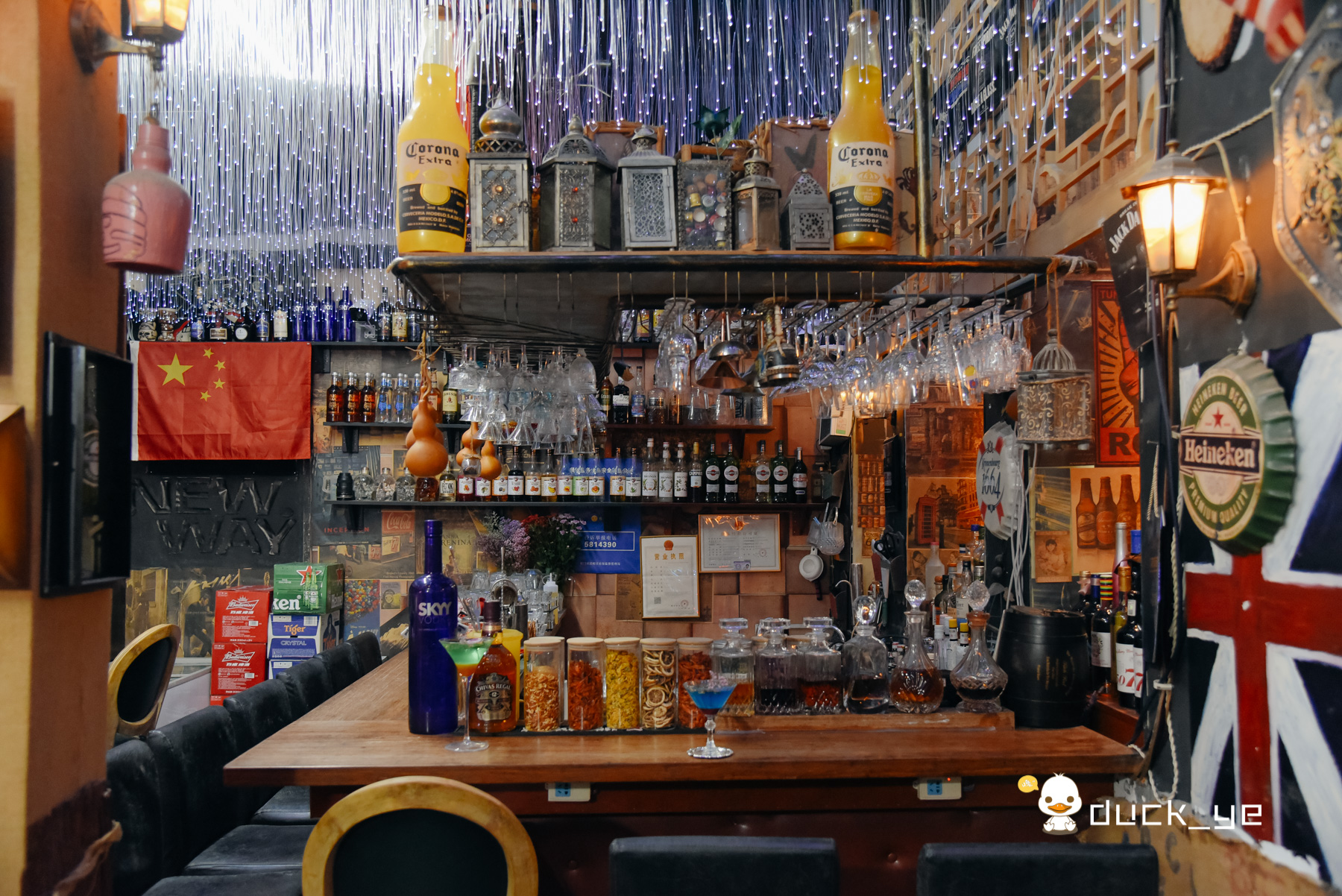 厦门调酒bar酒吧,厦门双子塔天空酒廊调酒师