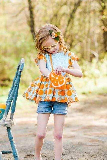 如何钩小包上的小装饰,钩个随身小包包好看