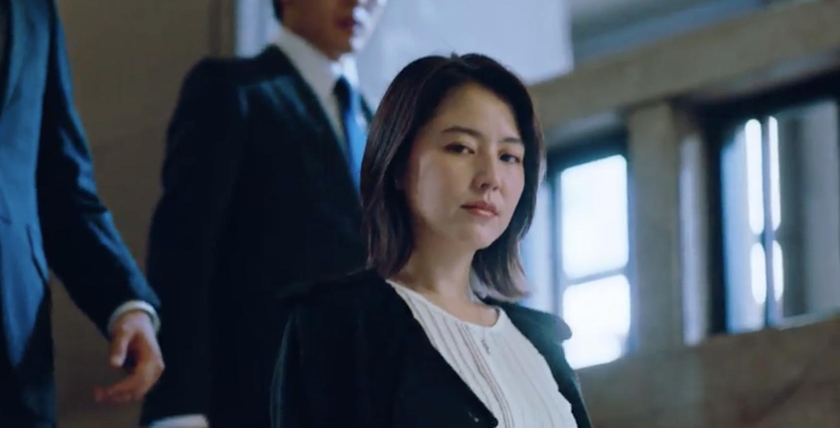 我发现,“胸罩”暴露了“Q的秘密”啊,陈思诚可真会藏