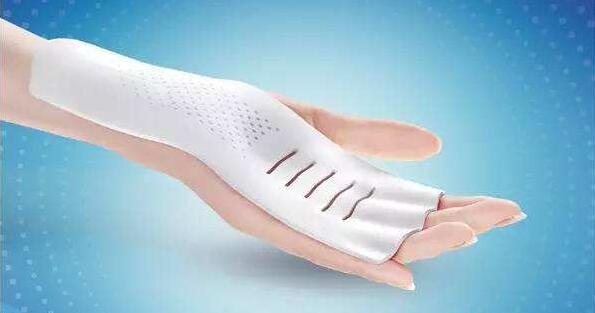 生理期晚上用日用的卫生巾行吗,生理期卫生巾哪个好用