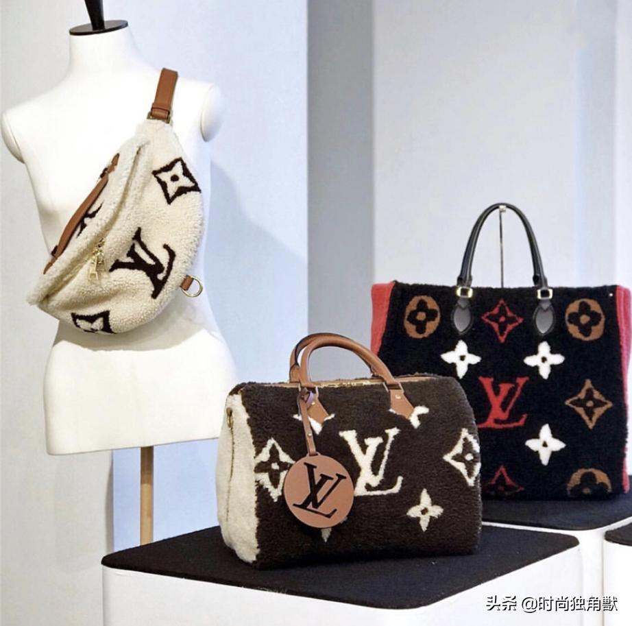 冬季温暖毛绒穿搭既少女又软萌,让秋冬内搭也穿出时髦感