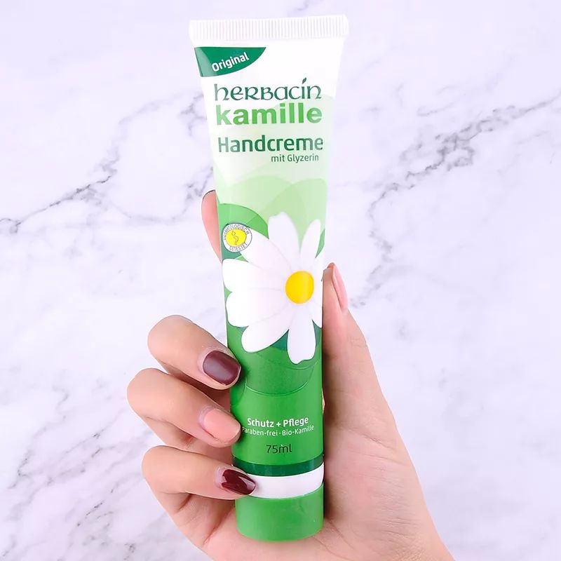 日薪过万的轻松工作,手模工作怎么自己做