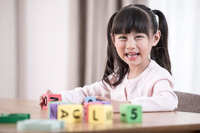 少儿英语单词和句子学习,宝宝日常学单词视频