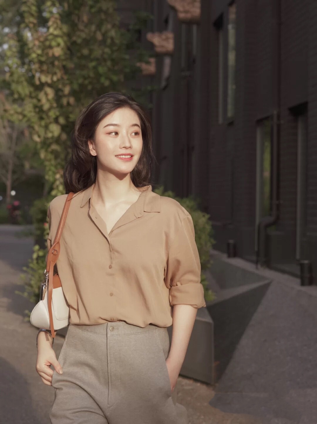 优衣库早秋穿搭 (简单通勤必备优衣库职场风穿搭)