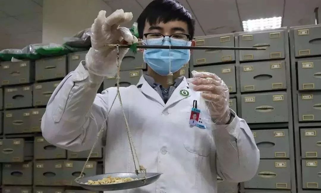 疗效明显！中医药自古就是抗疫良方