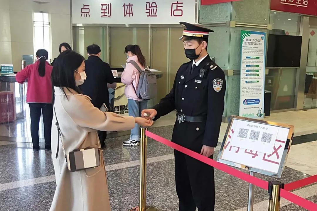 鍙屼簳棣栧煄鍥介檯,棣栧煄鍥介檯鍙屼簳