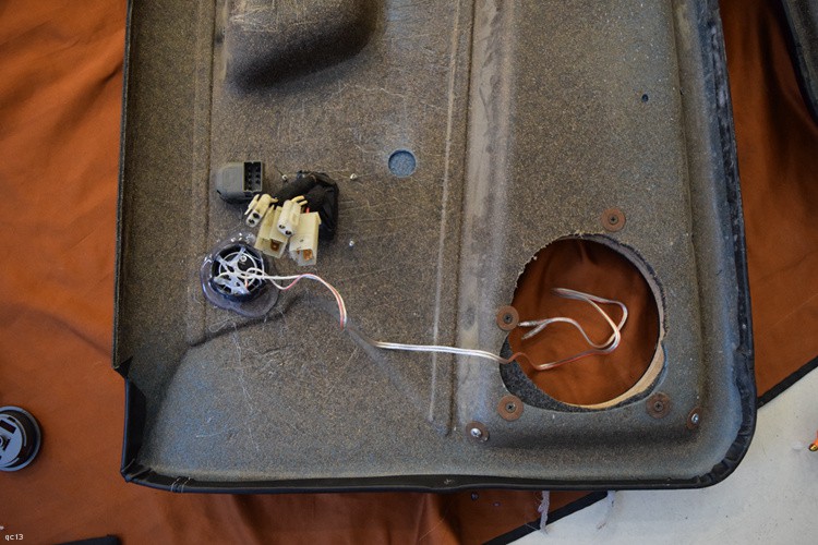 贵阳大众桑塔纳音响改装,邢台市桑塔纳改装汽车音响