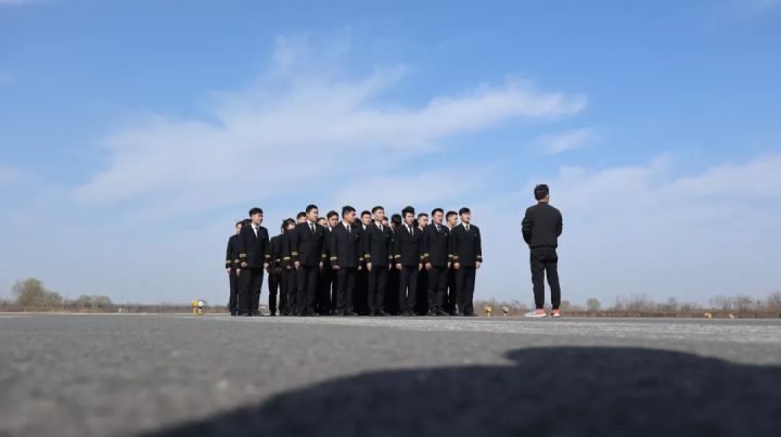 金都通航上街航校怎么样,上街机场金都航校