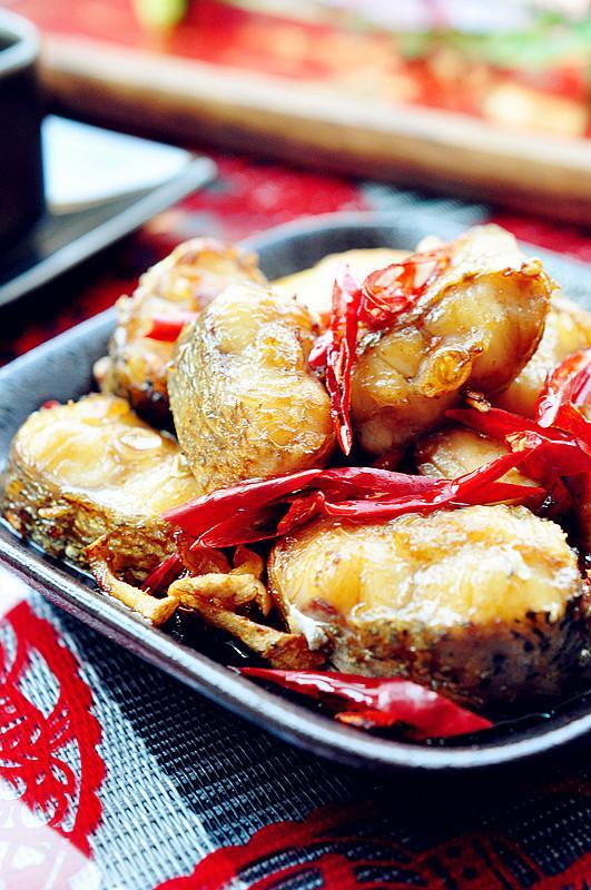 鱼的做法大全红烧草鱼没有辣椒,9种鱼的做法吃一个星期不重样