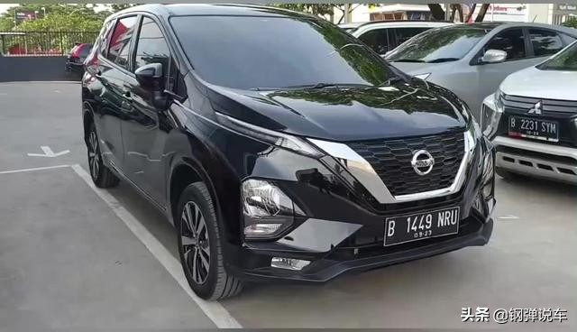 新款日产骊威何时国产,骊威和五菱宏光尺寸对比