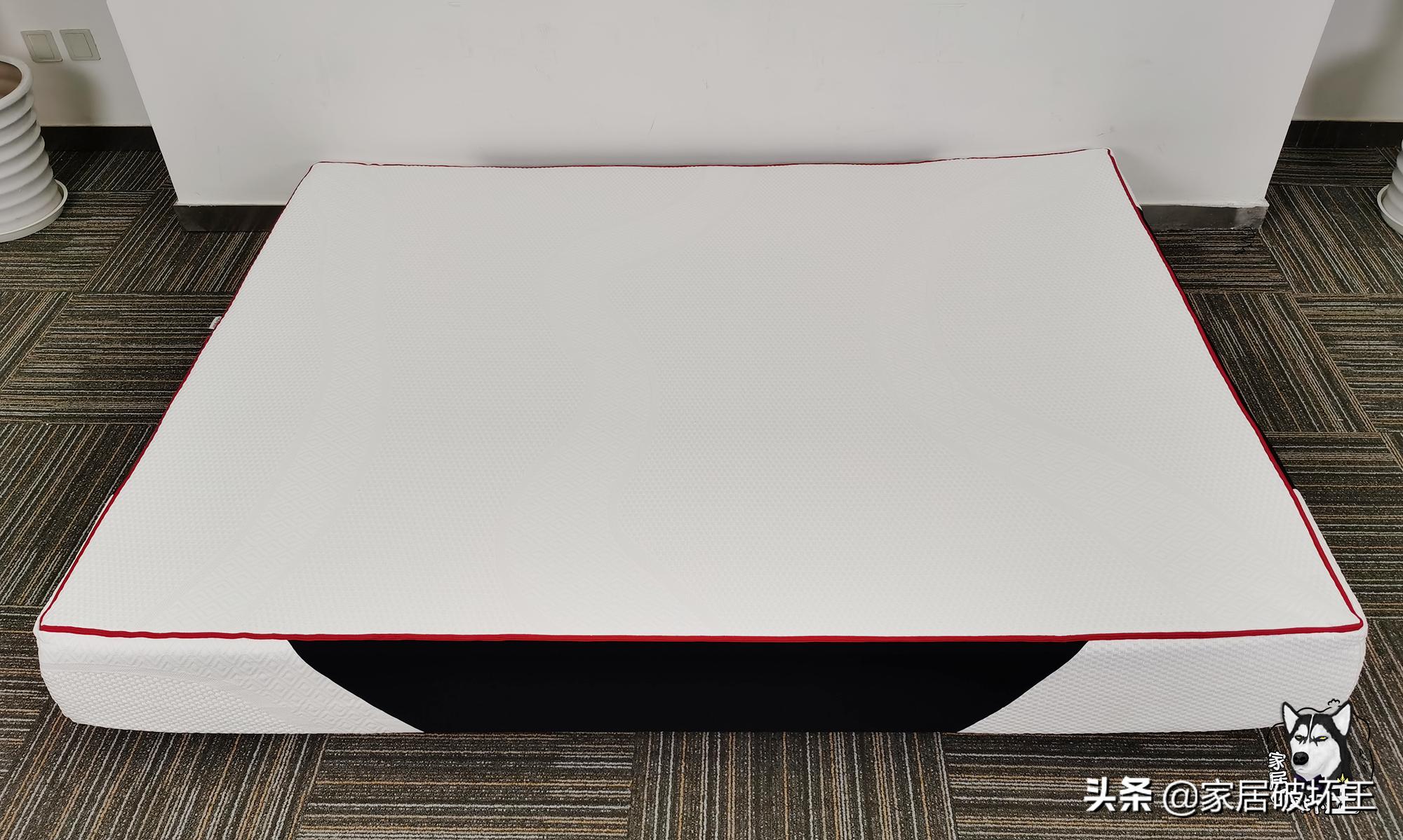 曼联球队队员睡的床垫,曼联官方同款床