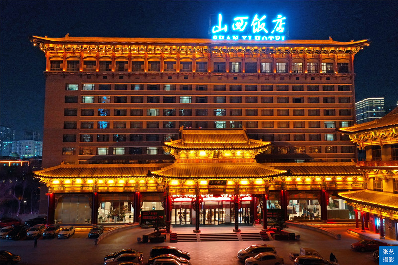 太原有座明清古建风格酒店，曾是山西贡院旧址，吸引游客打卡拍照