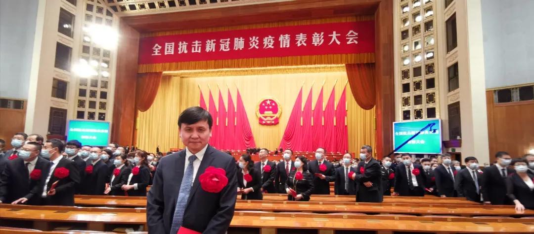 张文宏到贵阳第一人民医院,张文宏成为一个优秀医生