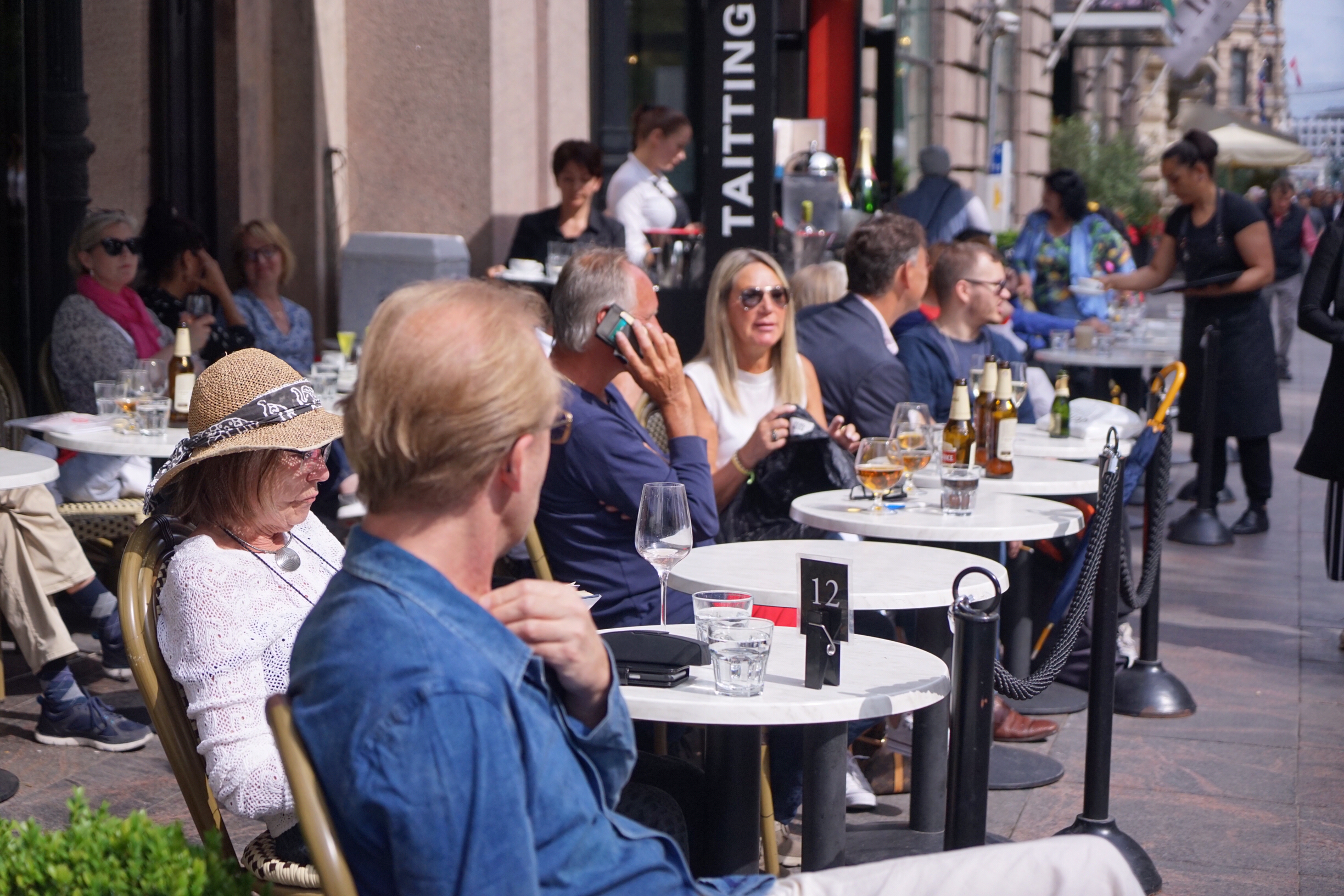 不会英语也能嗨的国家,不会英语能游遍世界吗