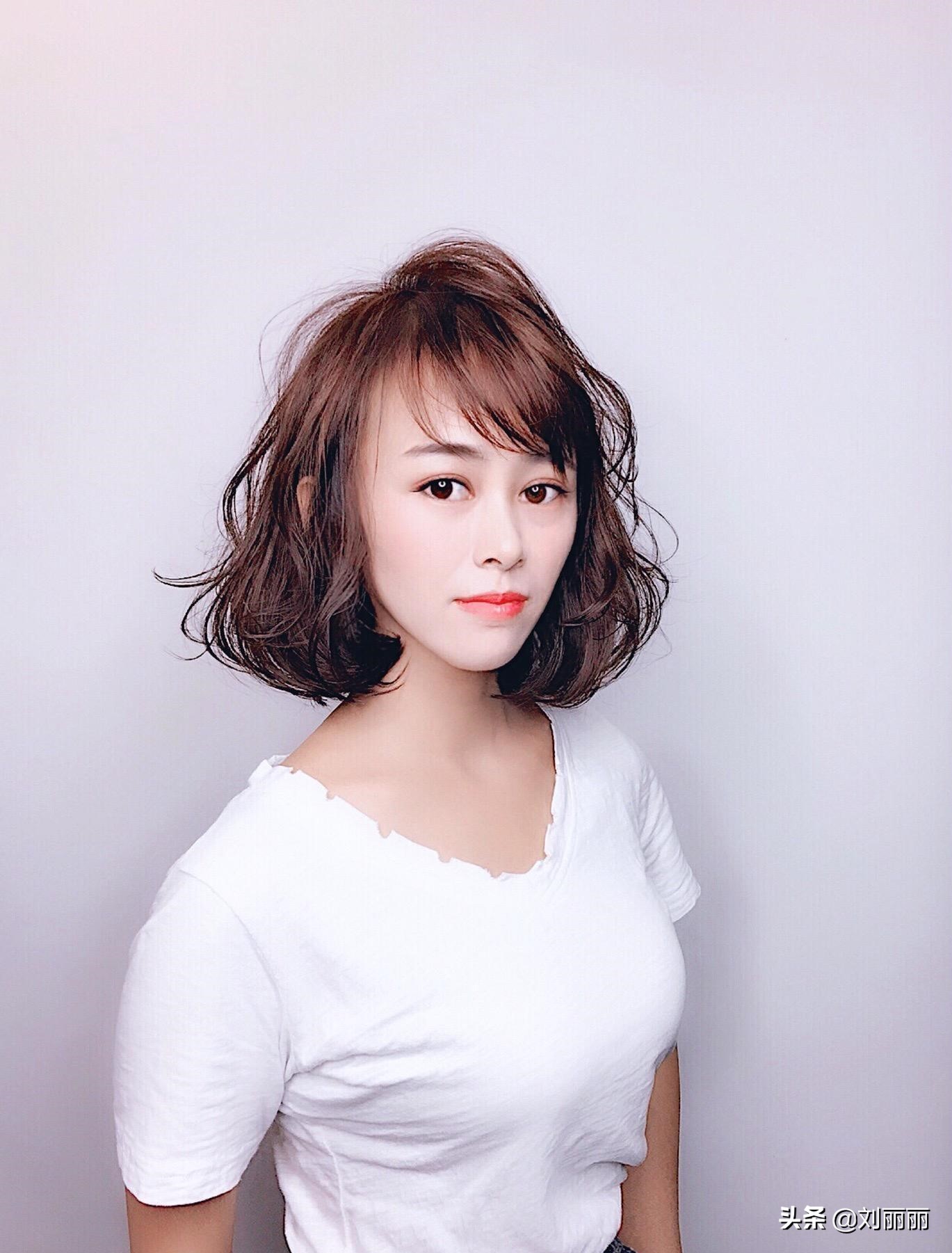 最新流行的锁骨发型,永不过时的发型