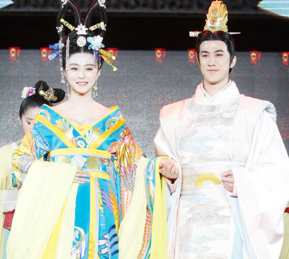 姝﹀垯澶╃殑鍚庡鐩樼偣,姝﹀垯澶╃殑鍥涘ぇ瀹犵敺杩囦汉涔嬪