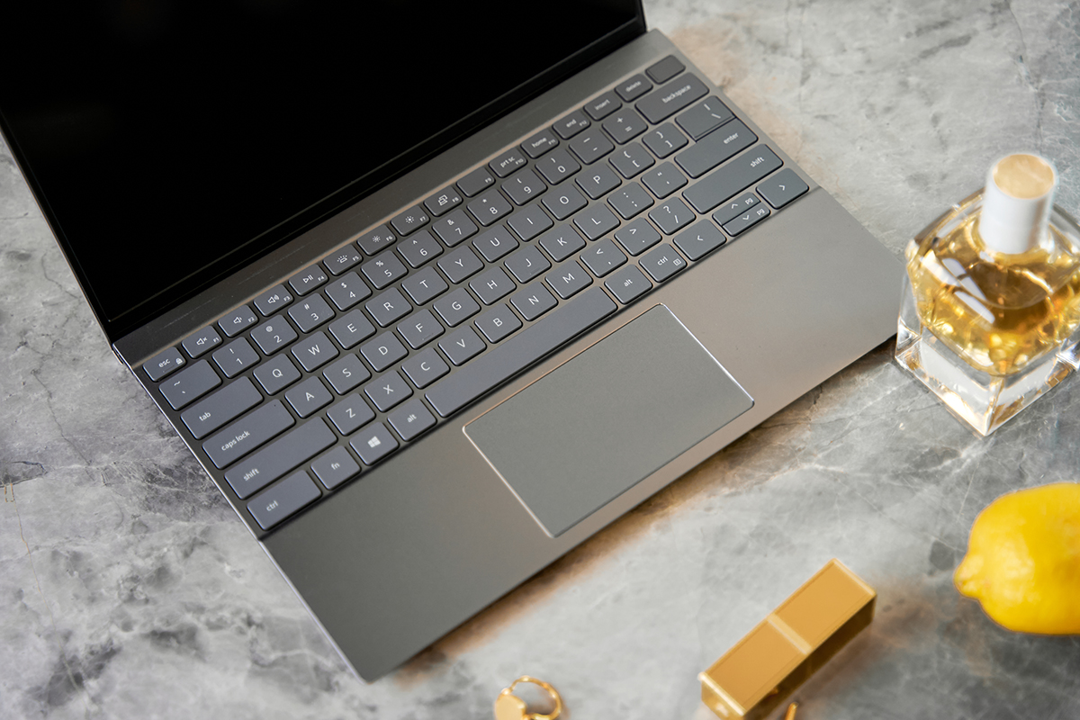 戴尔灵越13pro5310和5320的区别,戴尔灵越13pro和华为matebooke