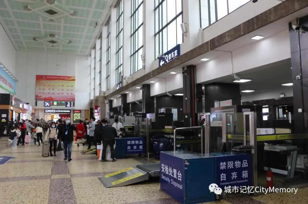 长沙高铁什么时候开始运营,长沙高铁南站有发展空间吗