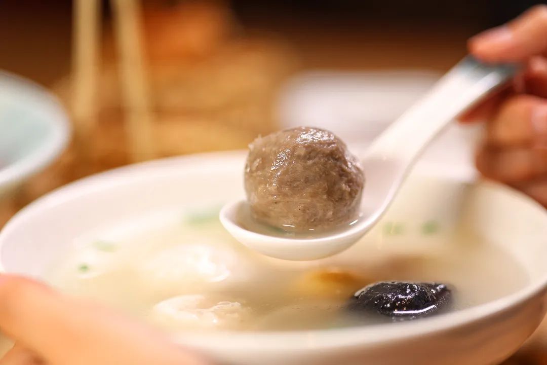 从路边摊到门店,从路边摊到餐厅