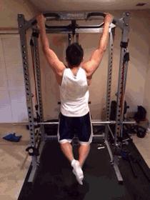 女性哑铃练背经典8个动作,健身房练背最好的6个动作