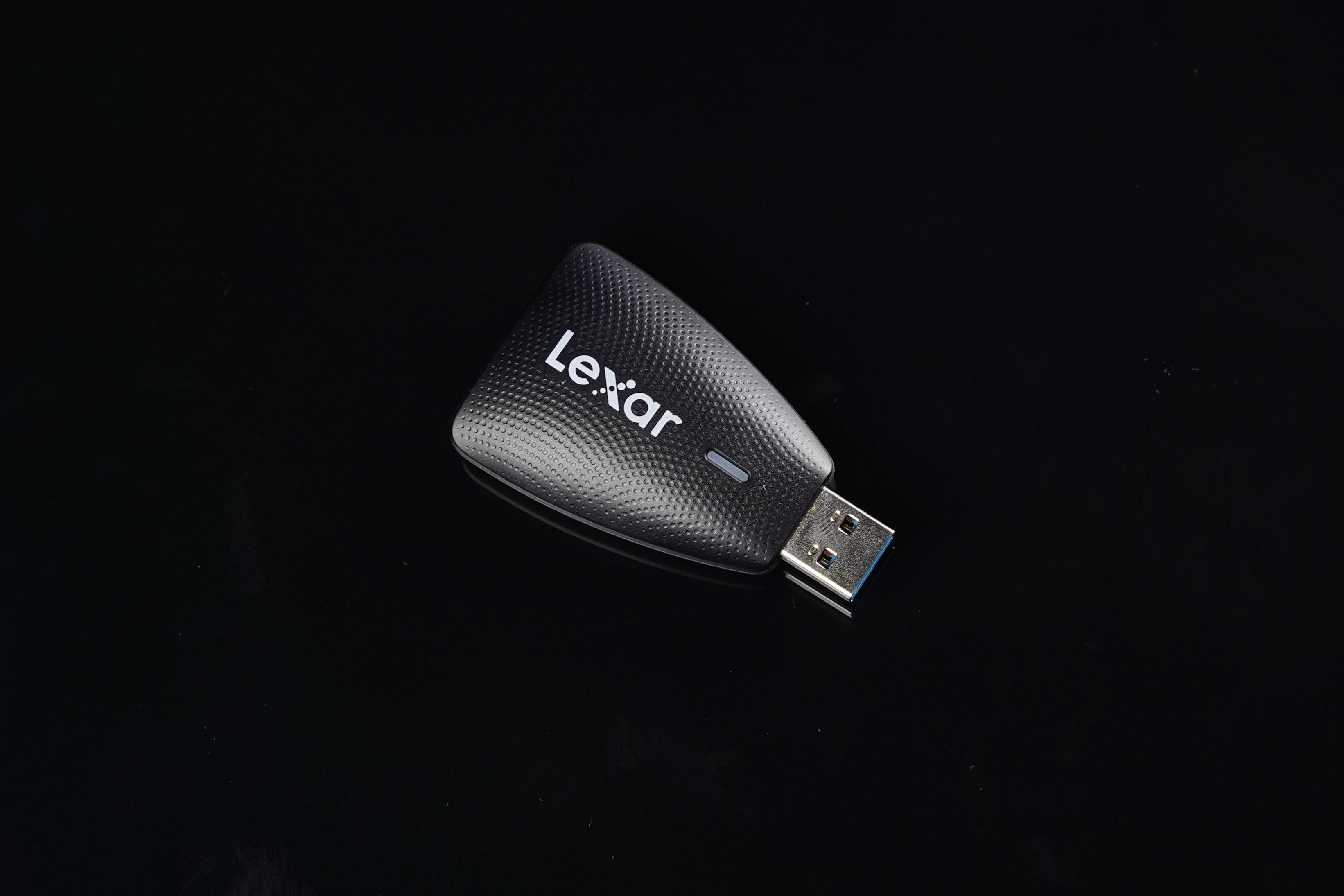 索尼适马851.4定焦镜头,适马85f1.4索尼微单