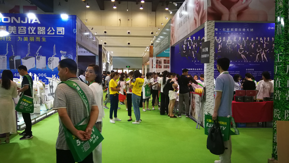 郑州高端美容化妆品行业博览会,44届郑州国际美发博览会