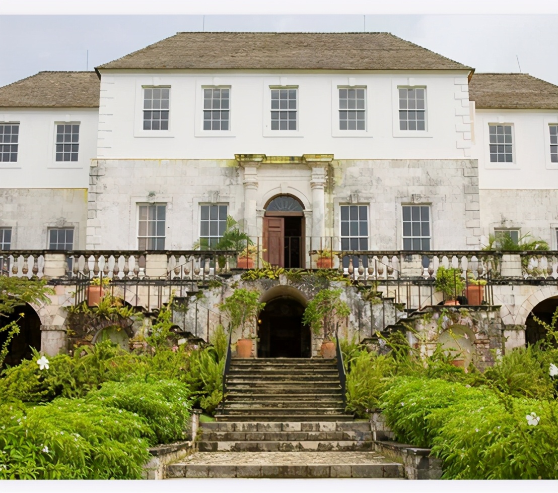 世界上最后一个称帝者，博卡萨的罪恶一生