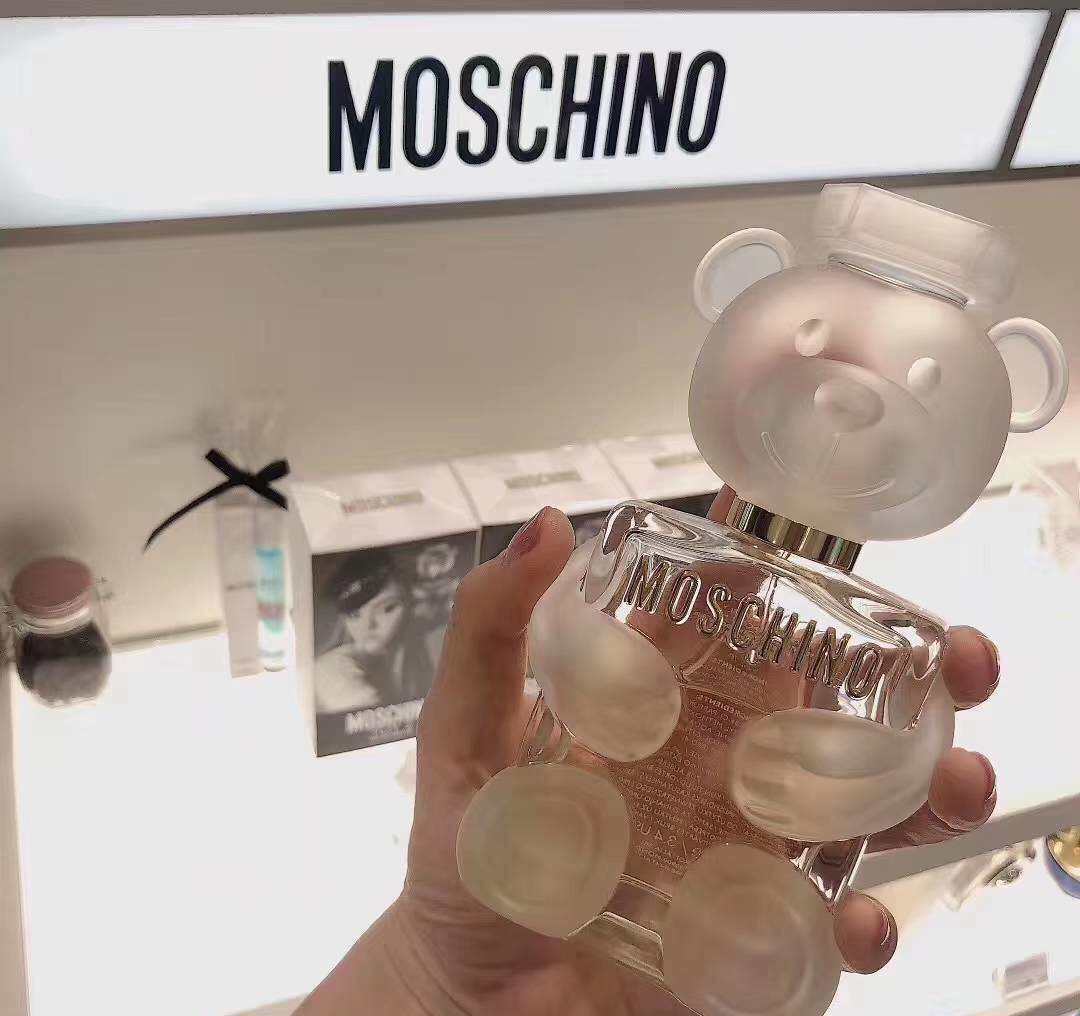 拥有一瓶属于自己的香水,女人一生该有的香水