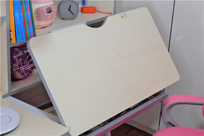 爱果乐学习桌椅调整方法视频,爱果乐儿童学习桌椅怎么搭配