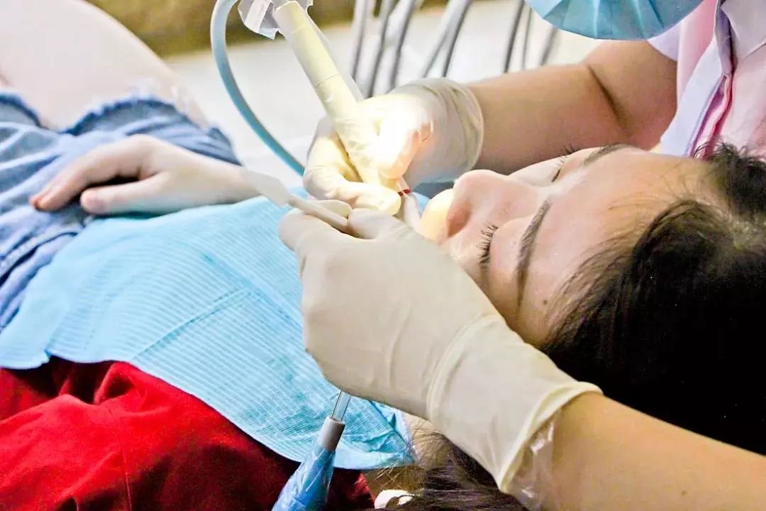 口腔行业进入真正的洗牌期,口腔行业大洗牌