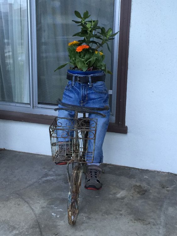 牛仔裤改造花盆,旧牛仔裤的改造花盆